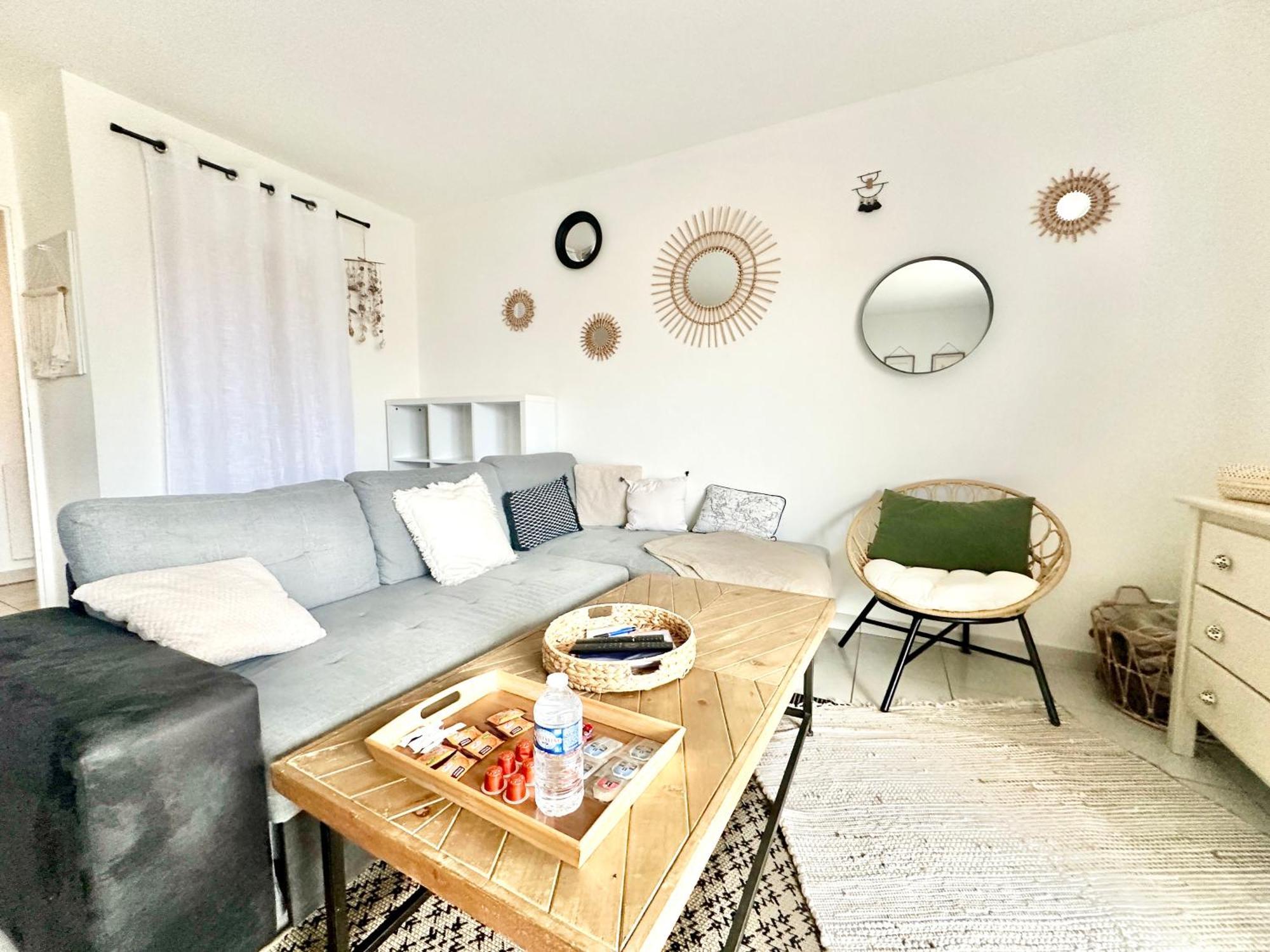 L'Arsene, Un Cocon Avec Terrasse Apartment Panazol Екстериор снимка